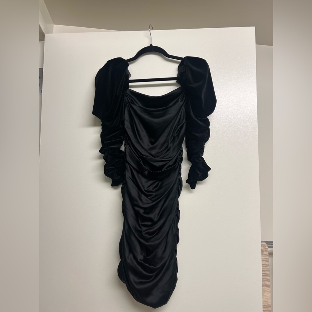 Alice + Olivia Katrice Velvet Puff Sleeve Ruched Mini Dress Size 2